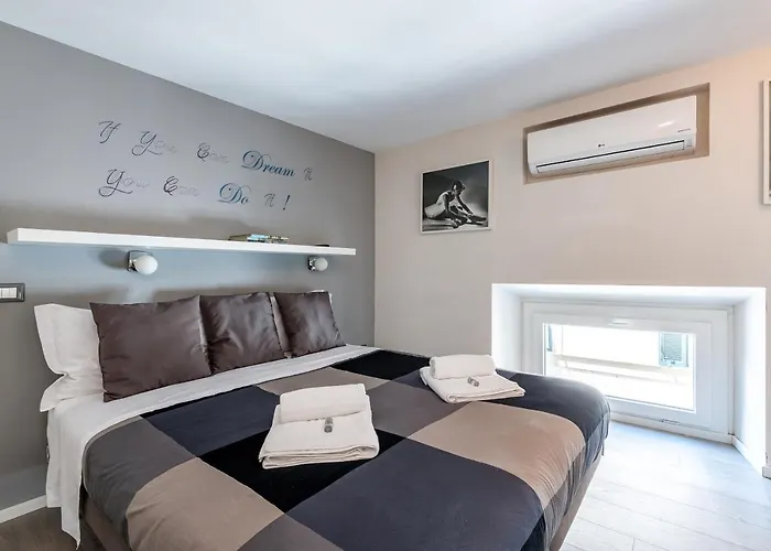 Апартаменты Modern Loft By The Tiber Irex *