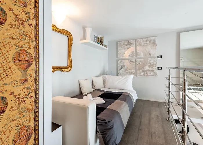Modern Loft By The Tiber Irex Апартаменты